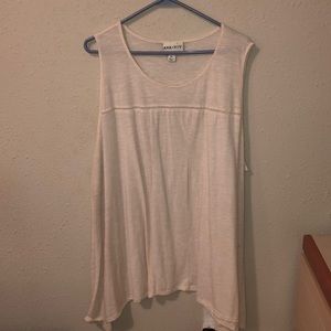 Plus Size Cream Tank with Sharkbite Hemline